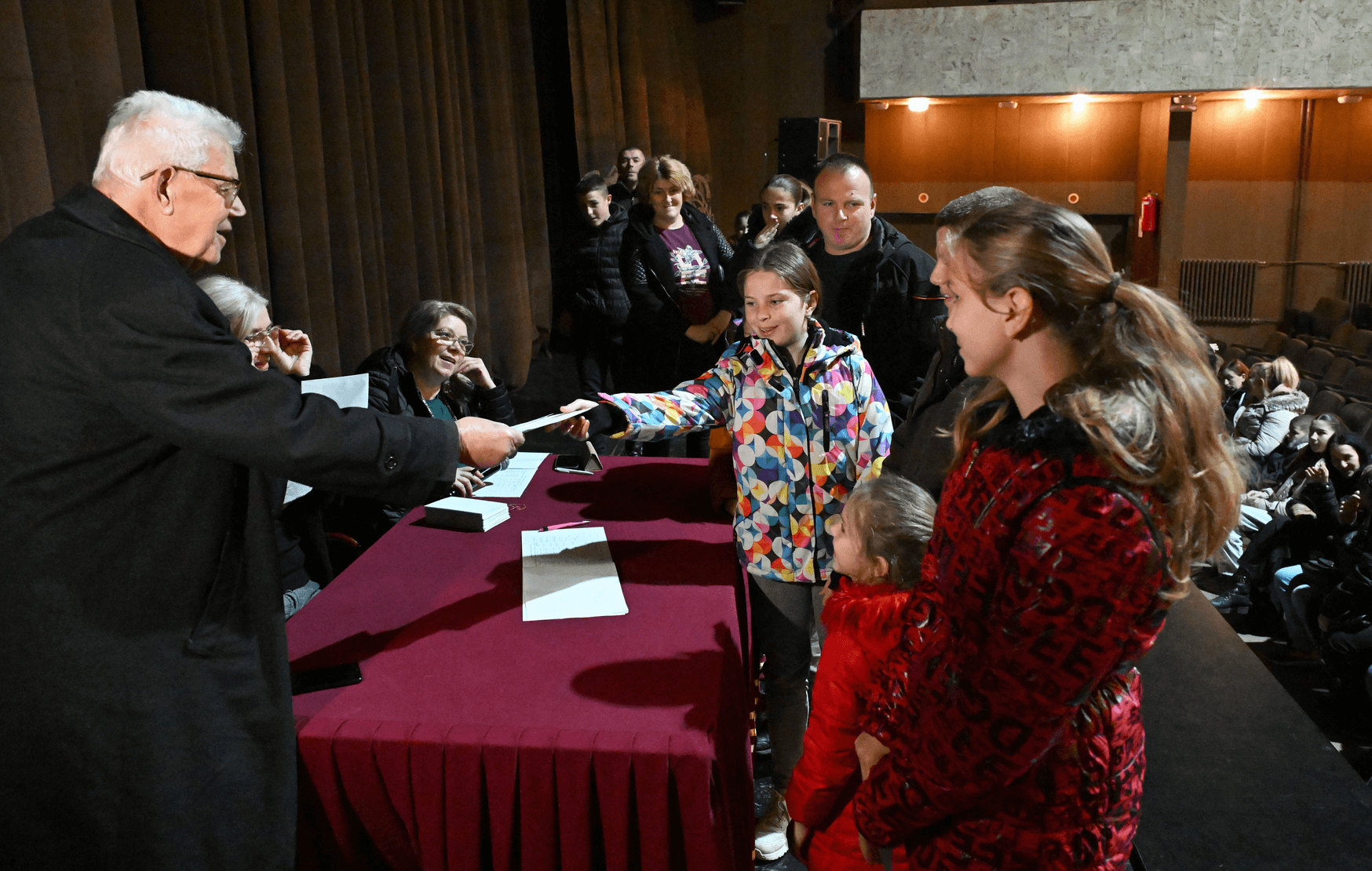 БОЖИЋНА ДАРИВАЊА У РАШКОЈ ОБЛАСТИ 2026.