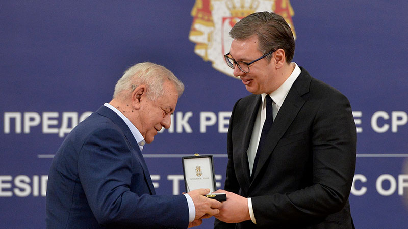 Сведочи сликом пола века